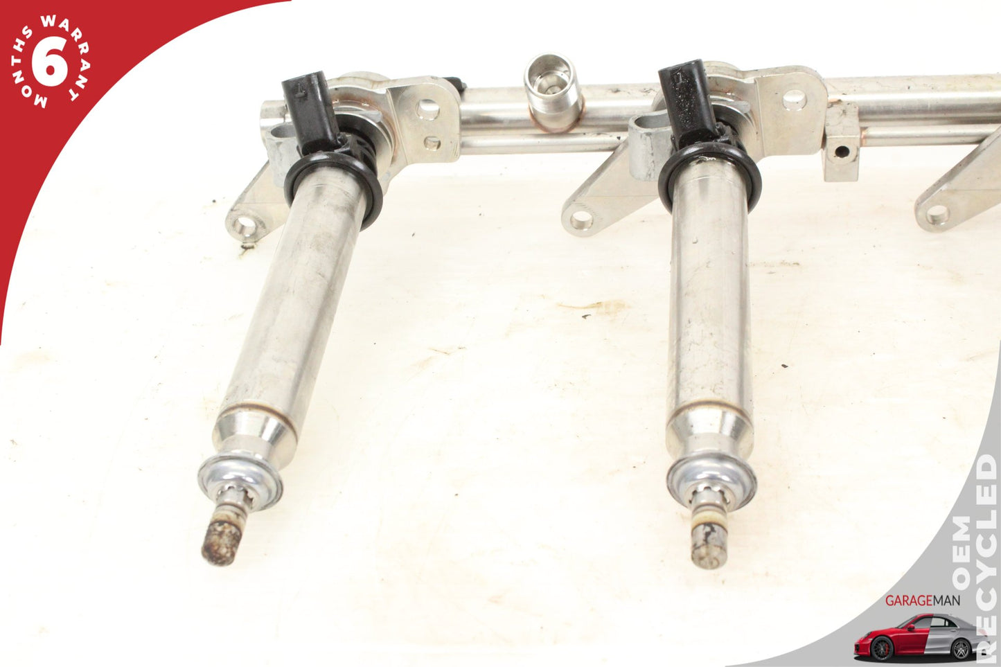 2011-2019 Mercedes W218 CLS550 Left Fuel Injection Rail Line w/ Injectors OEM