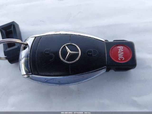 Parting Out- 2004 Mercedes-Benz E320 W211- 185
