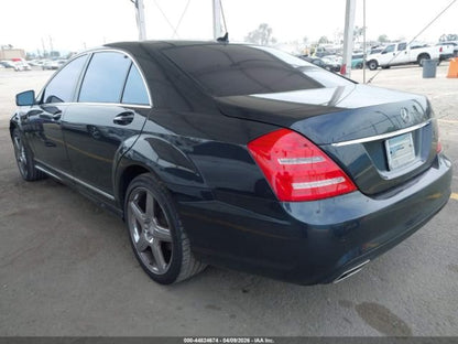Parting Out- 2013 Mercedes-Benz S550 W221- 121
