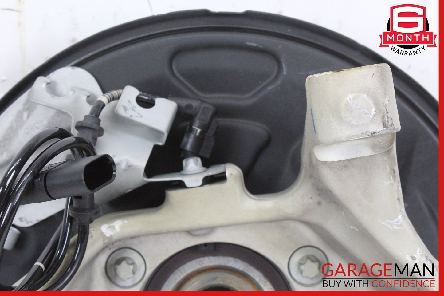 2017-2020 Mercedes W213 E450 Rear Left Spindle Knuckle Wheel Hub 2133503105 OEM