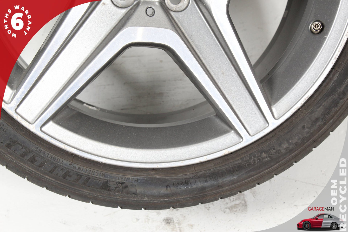 2009-2015 Mercedes W204 C300 Rear Wheel Rim w/ Tire 9JX18 H2 ET54 2044014002 OEM