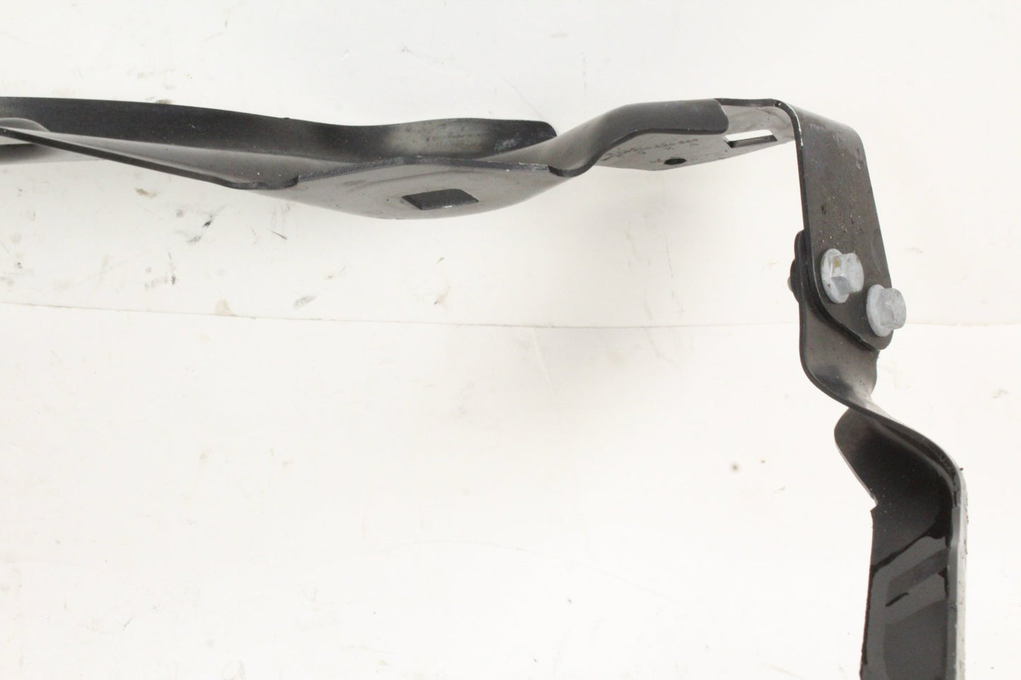 2008-2014 Mercedes-Benz C300 W204 Front Left Head Light Bracket 2046200191 OEM