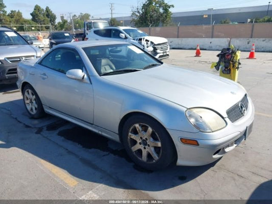 Parting Out- 2001 Mercedes-Benz SLK320 R170- 172
