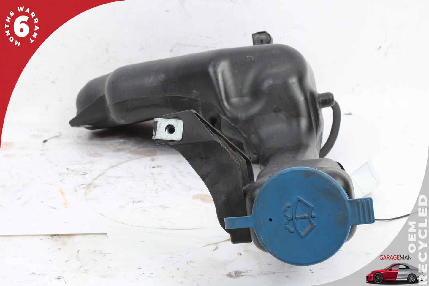 2008-2018 Mercedes-Benz C300 w204 Sedan Windshield Washer Bottle Tank 2048600260 Genuine