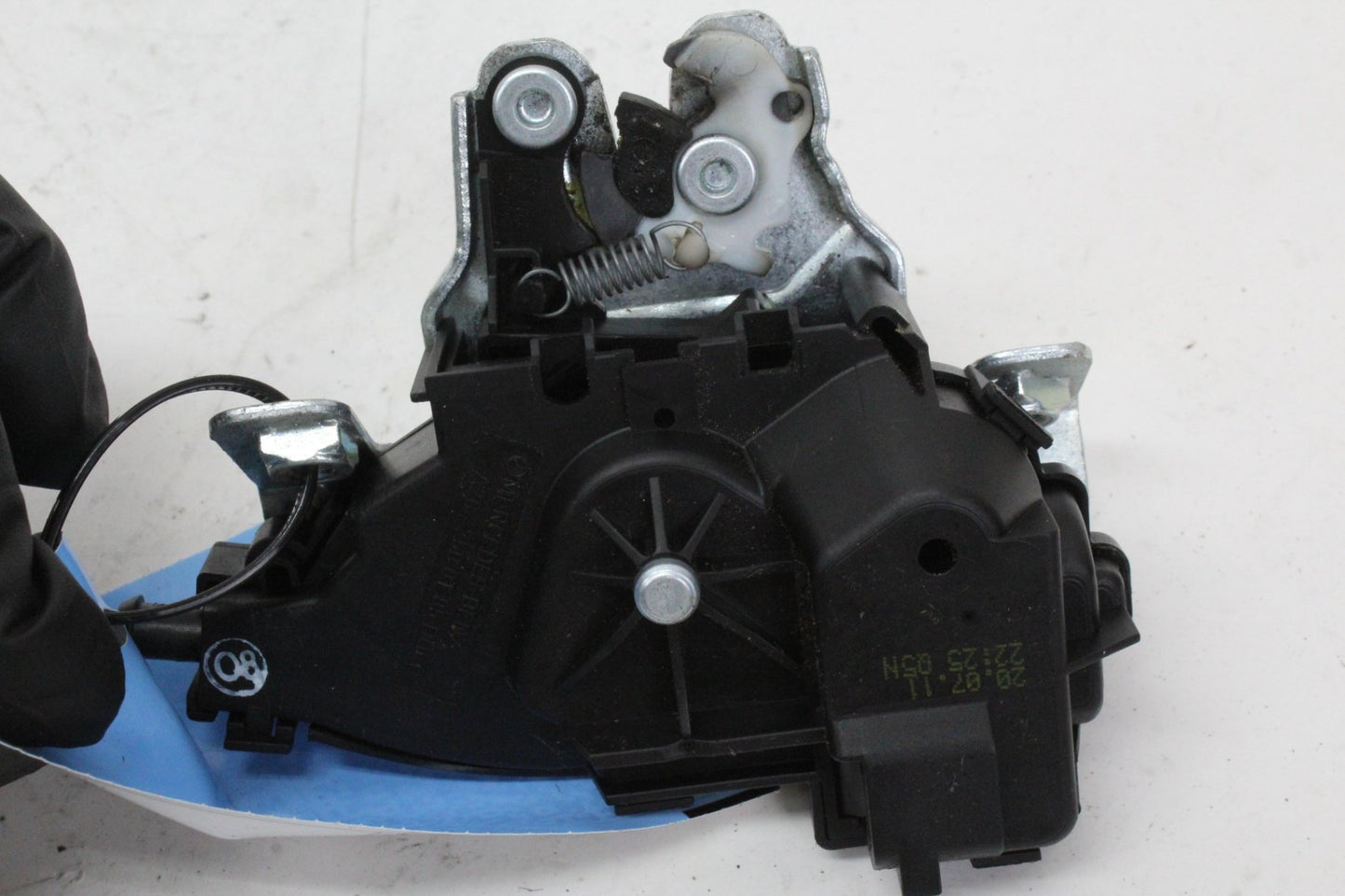 2008-2017 Mercedes-Benz C250 W204 Trunk Lid Latch Lock Actuator 2047500185