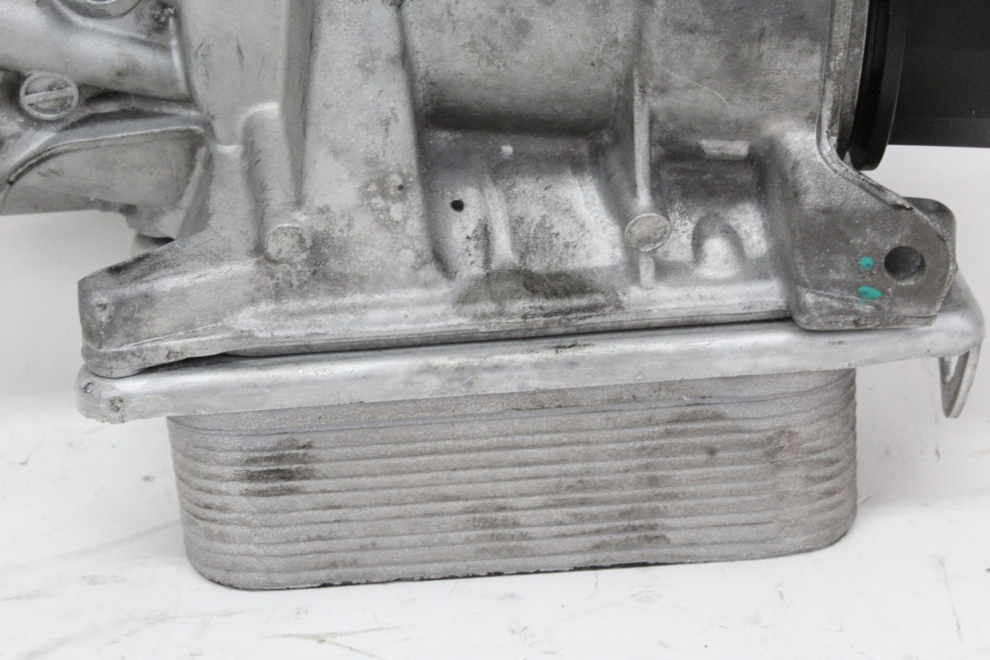 2005-2013 Mercedes-Benz GLK350 Oil Filter Cooler Housing 2721800410