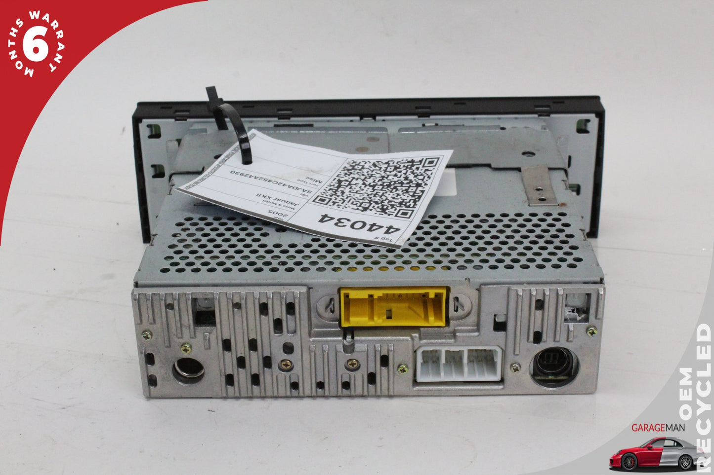 2000-2006 Jaguar XK8 X100 AM FM Radio Receiver Cassette Player LJD4100AB OEM