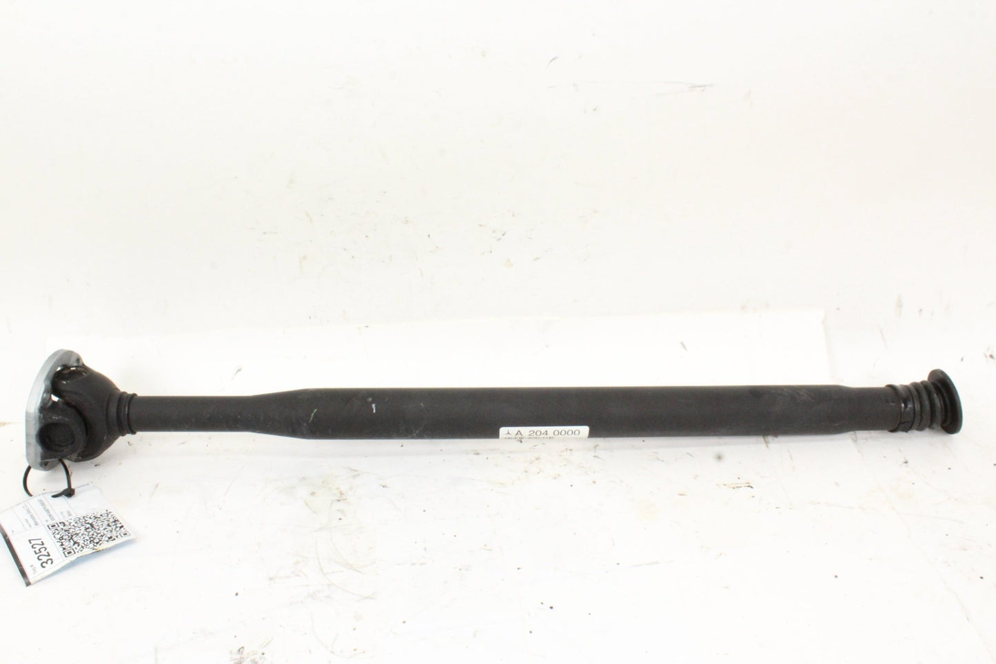 2015-2018 Mercedes C300 W205 Front Propeller Driveshaft 2044100000