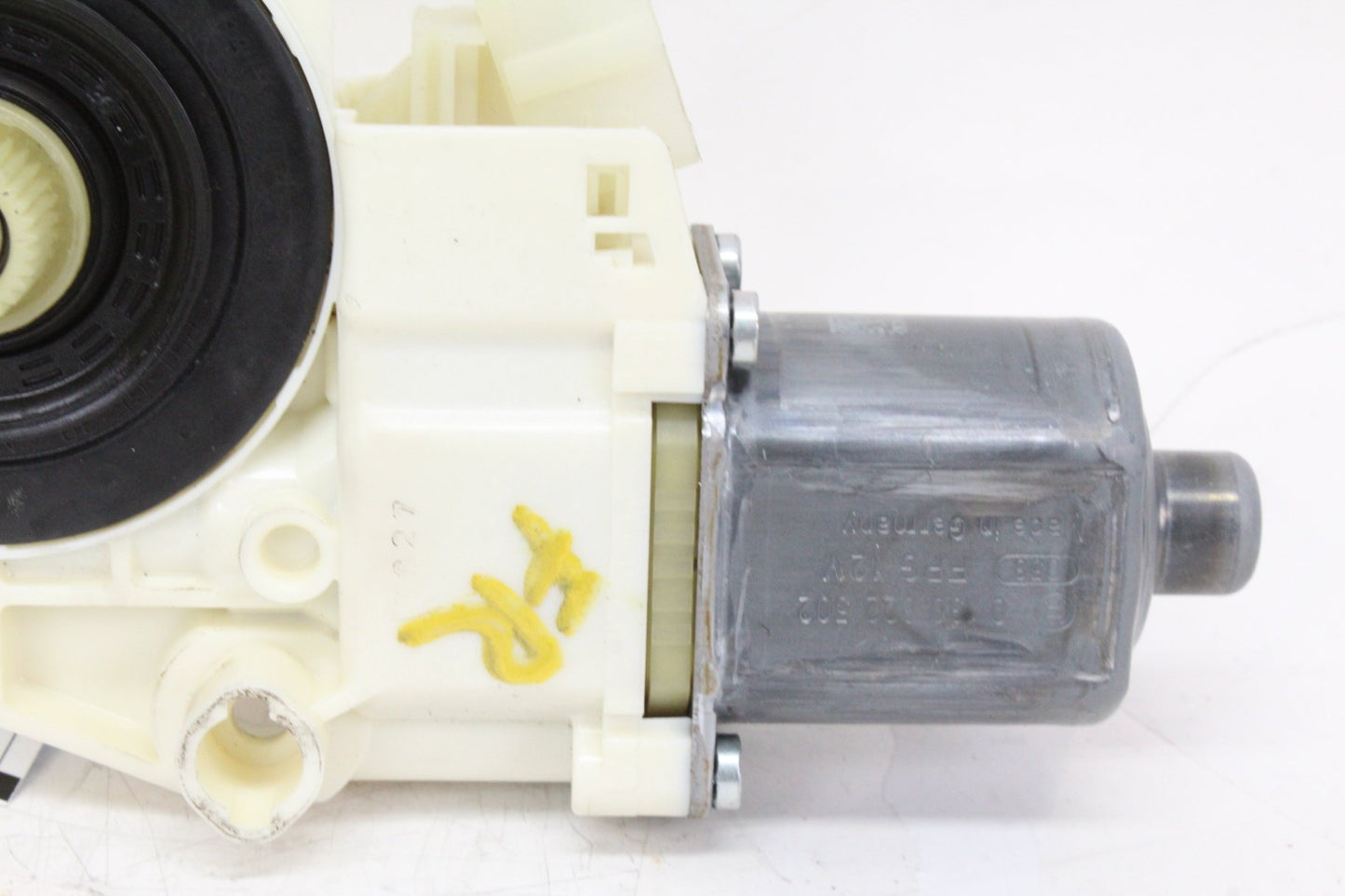 2008-2016 Mercedes C250 W204 Front Right Window Regulator Motor 2048200242