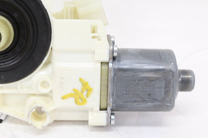 2008-2016 Mercedes C250 W204 Front Right Window Regulator Motor 2048200242