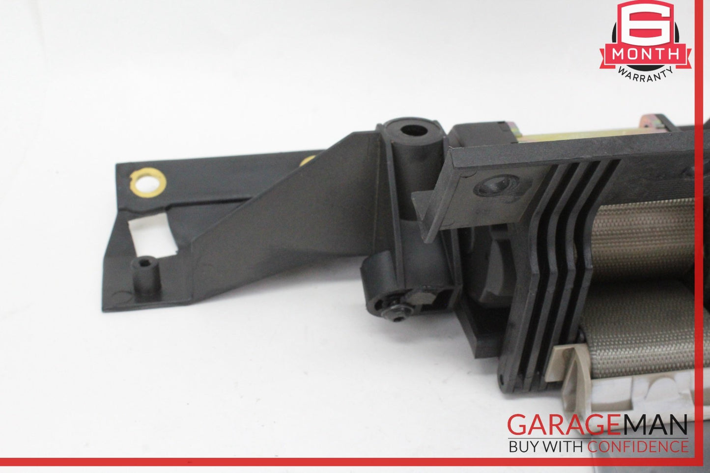 2003-2008 Mercedes SL500 R230 Rear Right Seatbelt Retractor 2308680231 Genuine