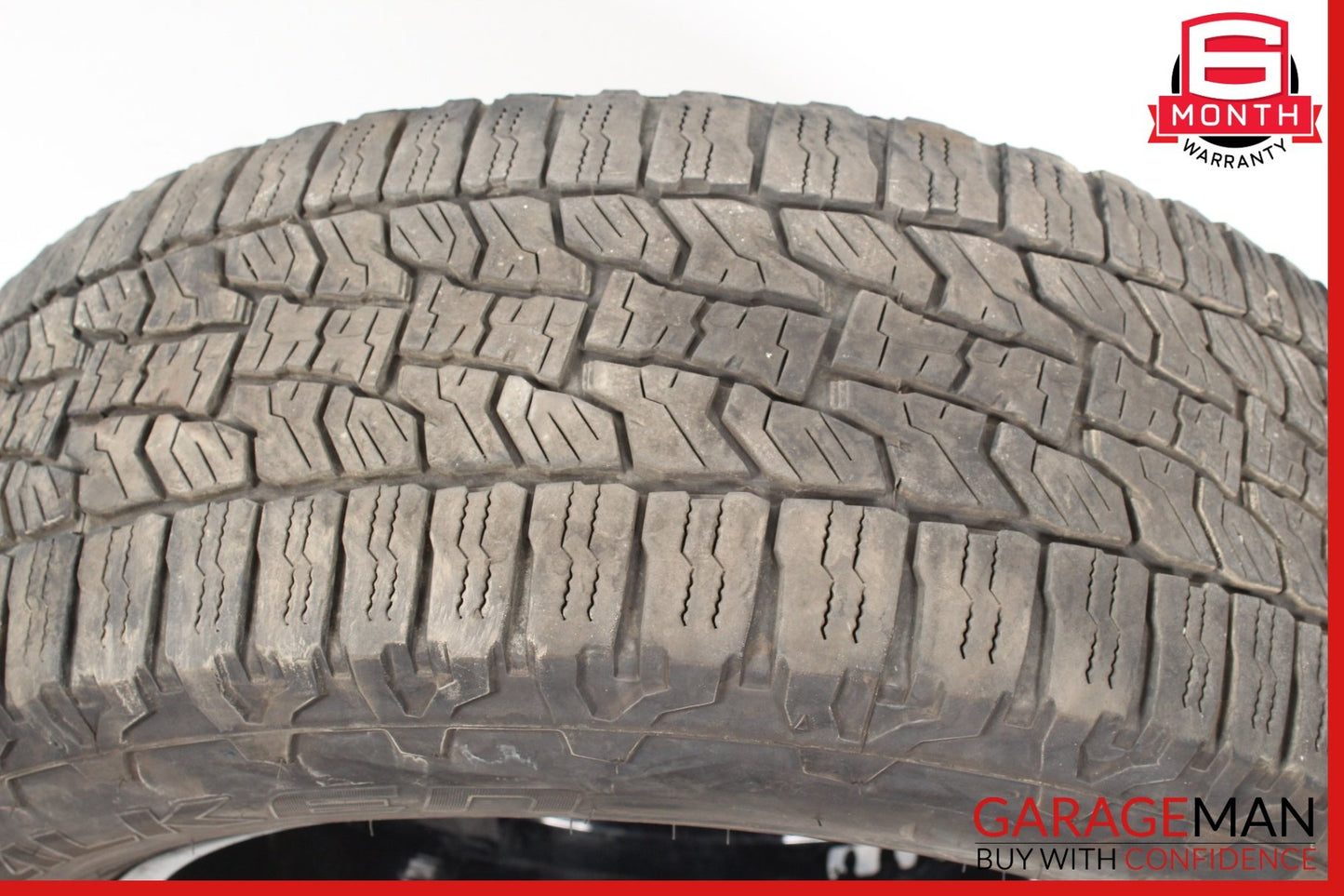 2010-2013 Land Rover LR4 Front or Rear Wheel Rim w/ Tire 8JX19EH2 ET53 OEM