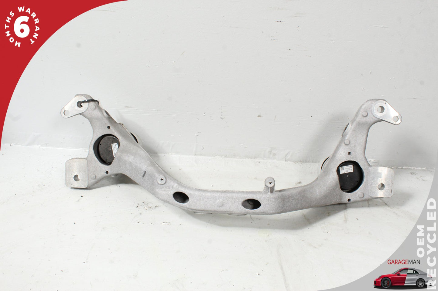 2011-2018 Porsche Cayenne 958 Front Engine Crossmember Mount Bracket OEM