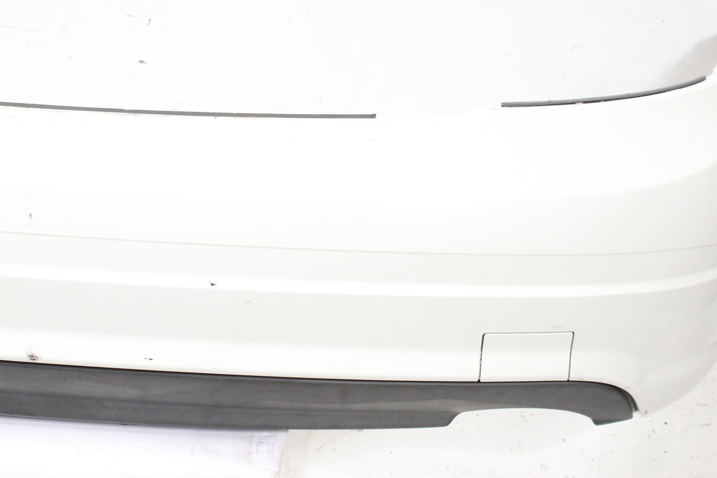 2008-2011 Mercedes-Benz C300 W204 Sedan Rear Bumper Cover 2048852925 OEM