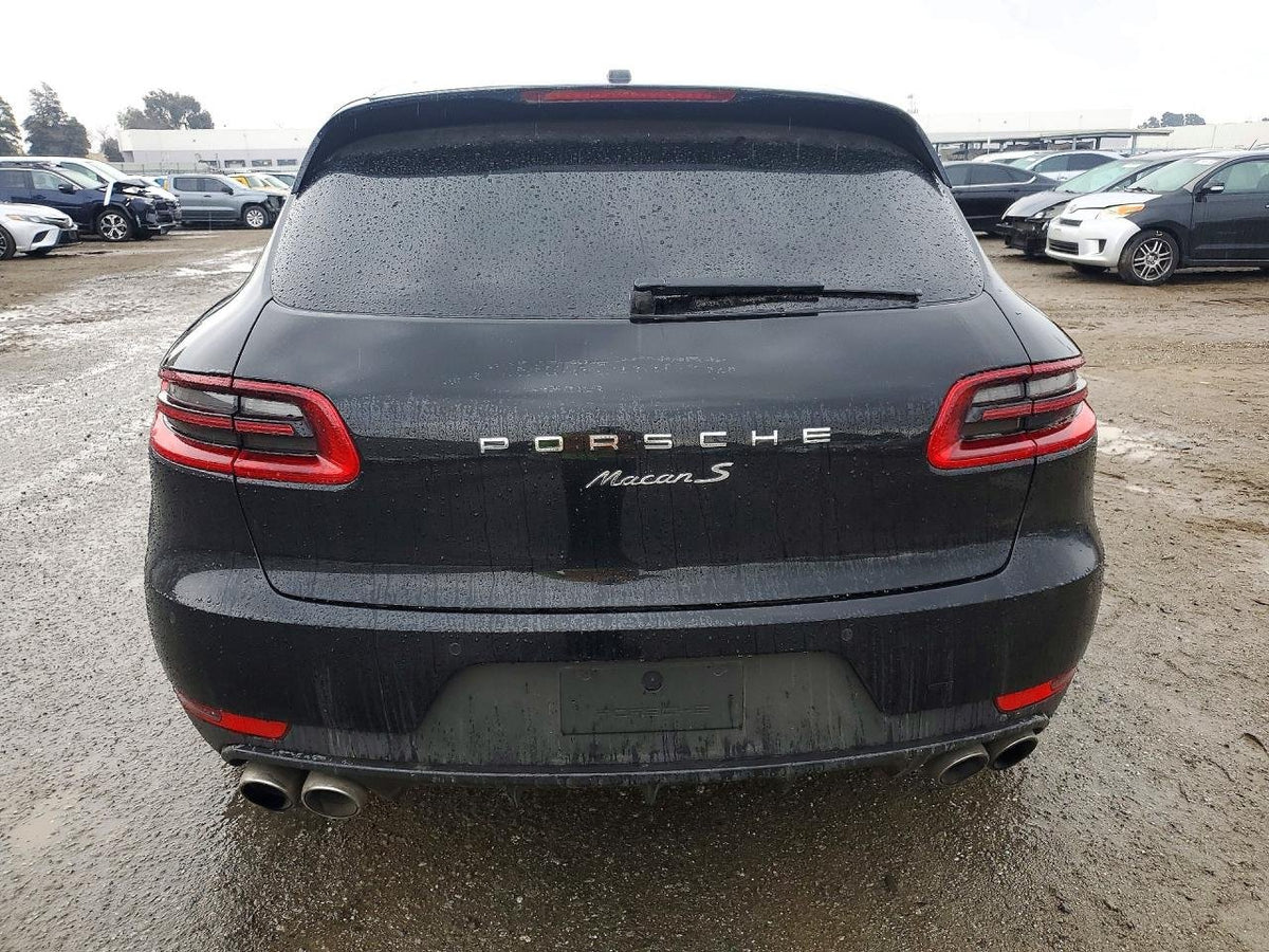 Parting Out - 2015 Porsche Macan 95B S - 291
