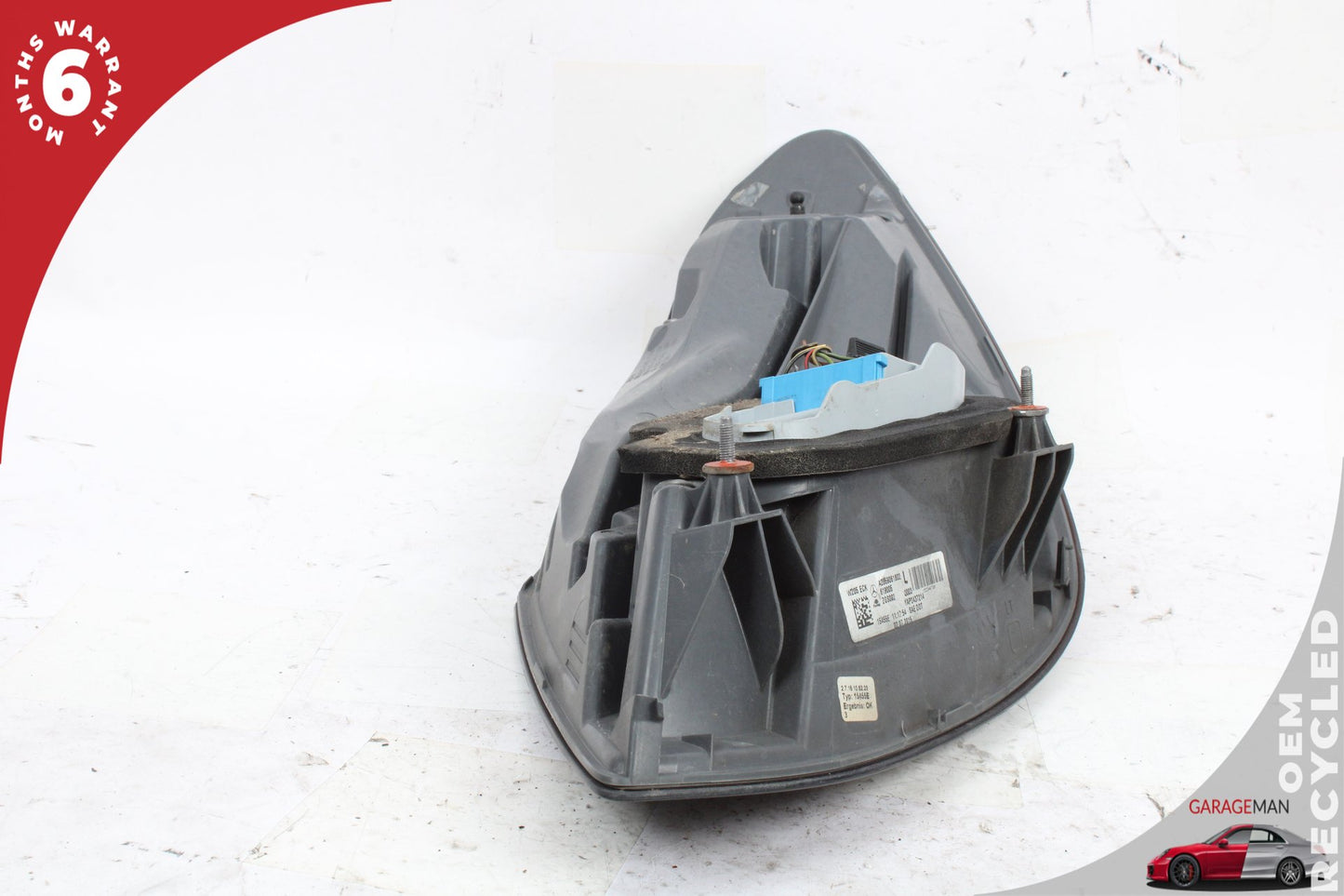2015-2018 Mercedes-Benz C300 W205 Rear Left Side Tail Light Lamp 2059061802 OEM