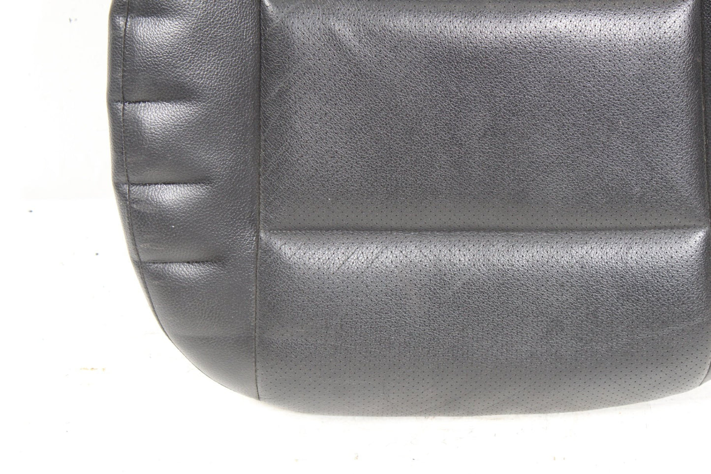 05-07 Mercedes-Benz W203 C230 Front Left Lower Bottom Seat Cushion 2048600205