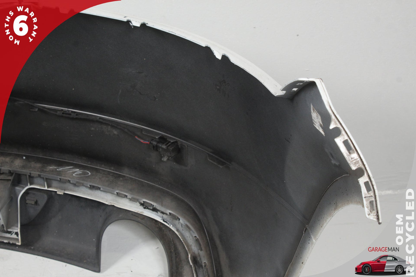 2008-2015 Audi TT 8J AWD Rear Bumper Cover Panel Assembly 8J0807317 Ibis White