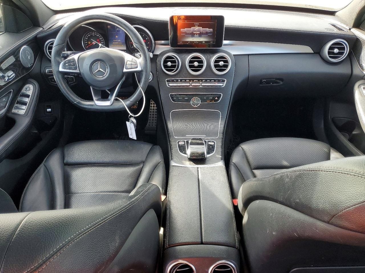 2015 Mercedes-Benz C300 W205