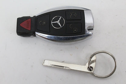 2008-2014 Mercedes-Benz C250 CDI W204 Ignition Switch Module w/ Key 2079052600