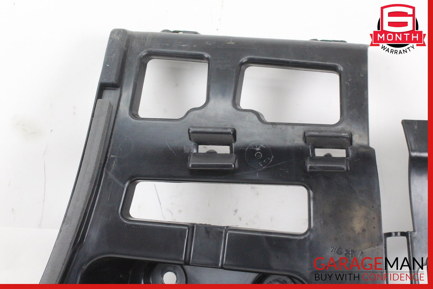 2008-2013 BMW 128i 135i Rear Right Side Bumper Mount Support Bracket 7170664 OEM