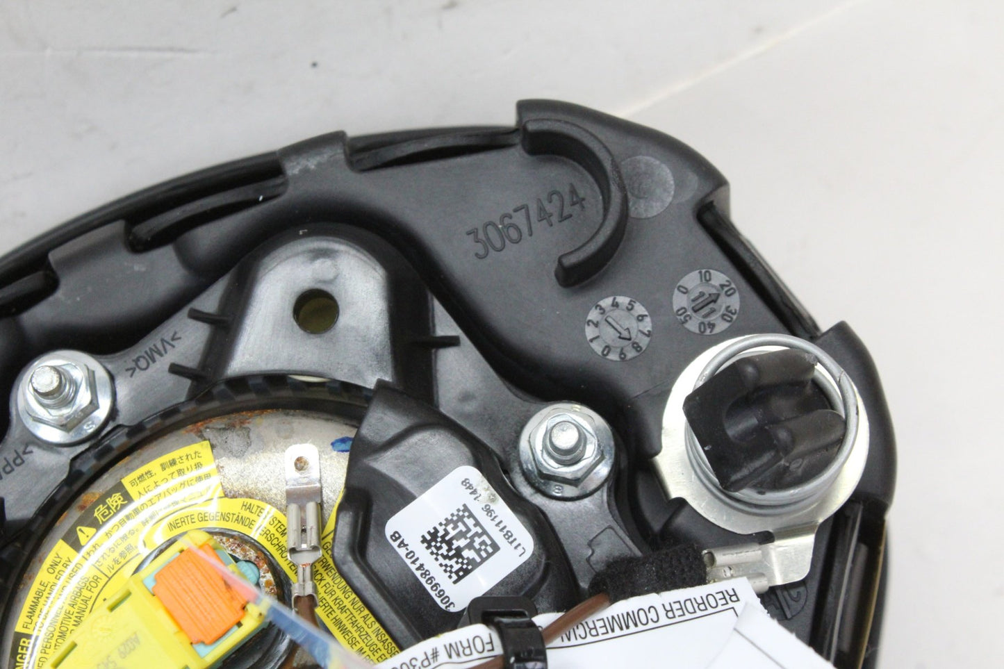 2012-2017 Mercedes C250 CDI W204 Steering Wheel Airbag 1728602902