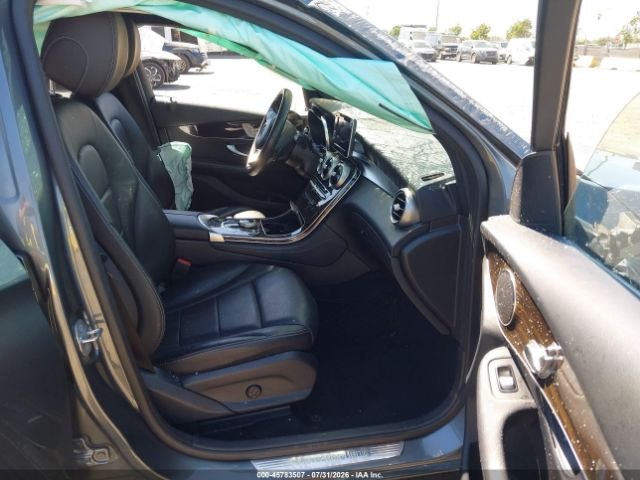 Parting Out- 2018 Mercedes-Benz GLC300 X253- 240