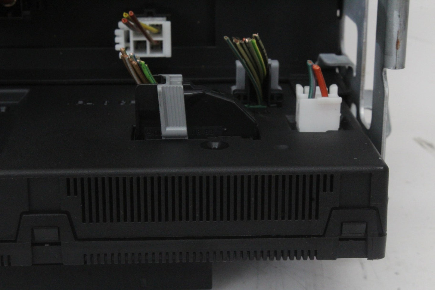 2010-2013 Mercedes-Benz S550 W221 Rear SAM Fuse Box Relay Module 2219006902