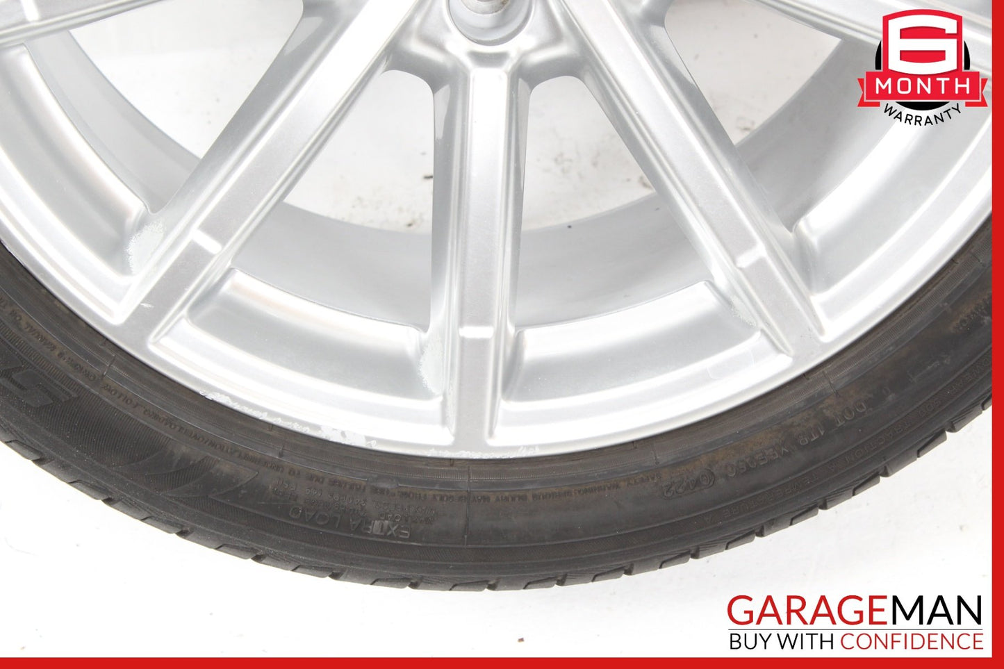 2013-2016 Audi A4 Wheel Rim w/ Tire 8K0601025BQ