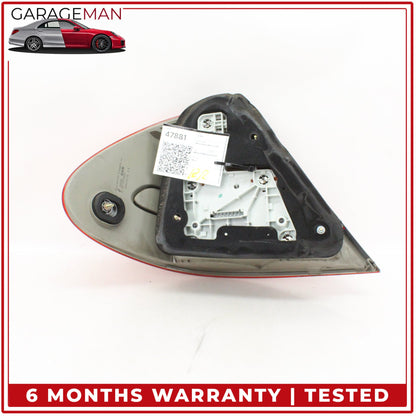 2003-2006 Mercedes-Benz E350 W211 Sedan Rear Right Outer Tail Light 2118200464 OEM