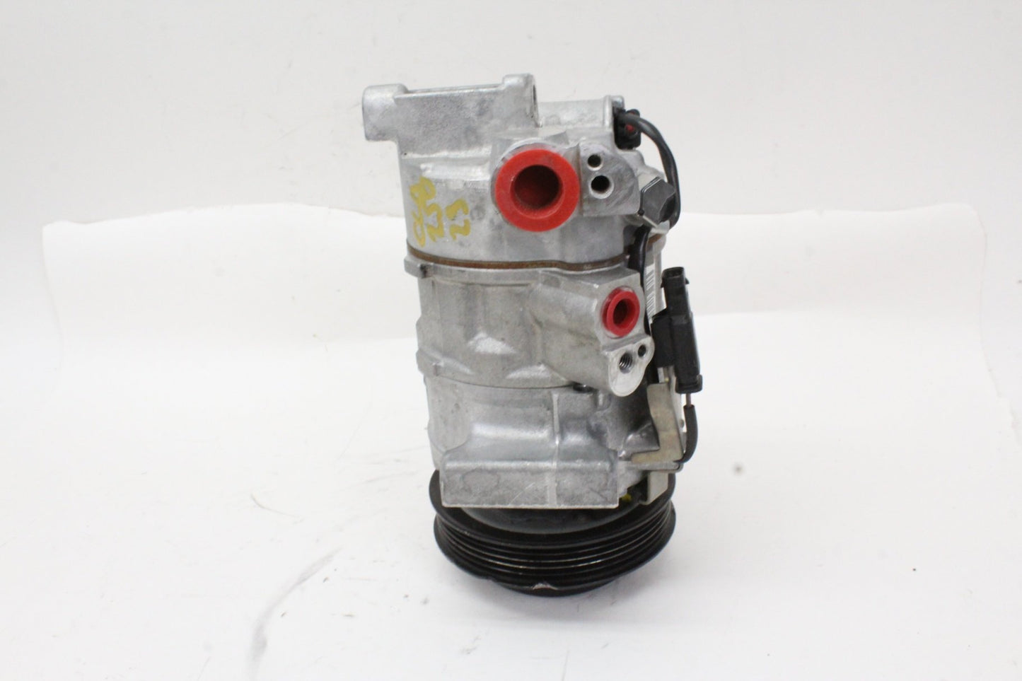 2020-2023 Mercedes-Benz CLA250 W118 A/C Compressor 0008304202