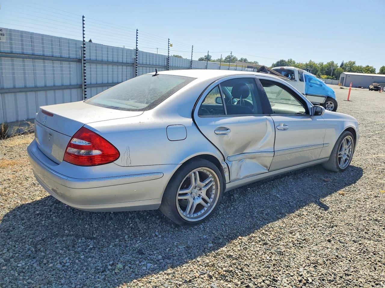 Parting Out- 2006 Mercedes-Benz E350 W211 Premium Plus-