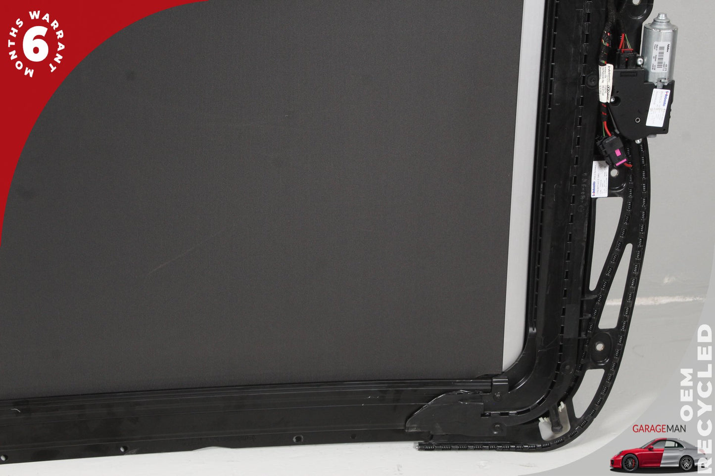 2011-2018 Porsche Cayenne 958 Panoramic Sun Roof Glass Frame 7P0877041C OEM