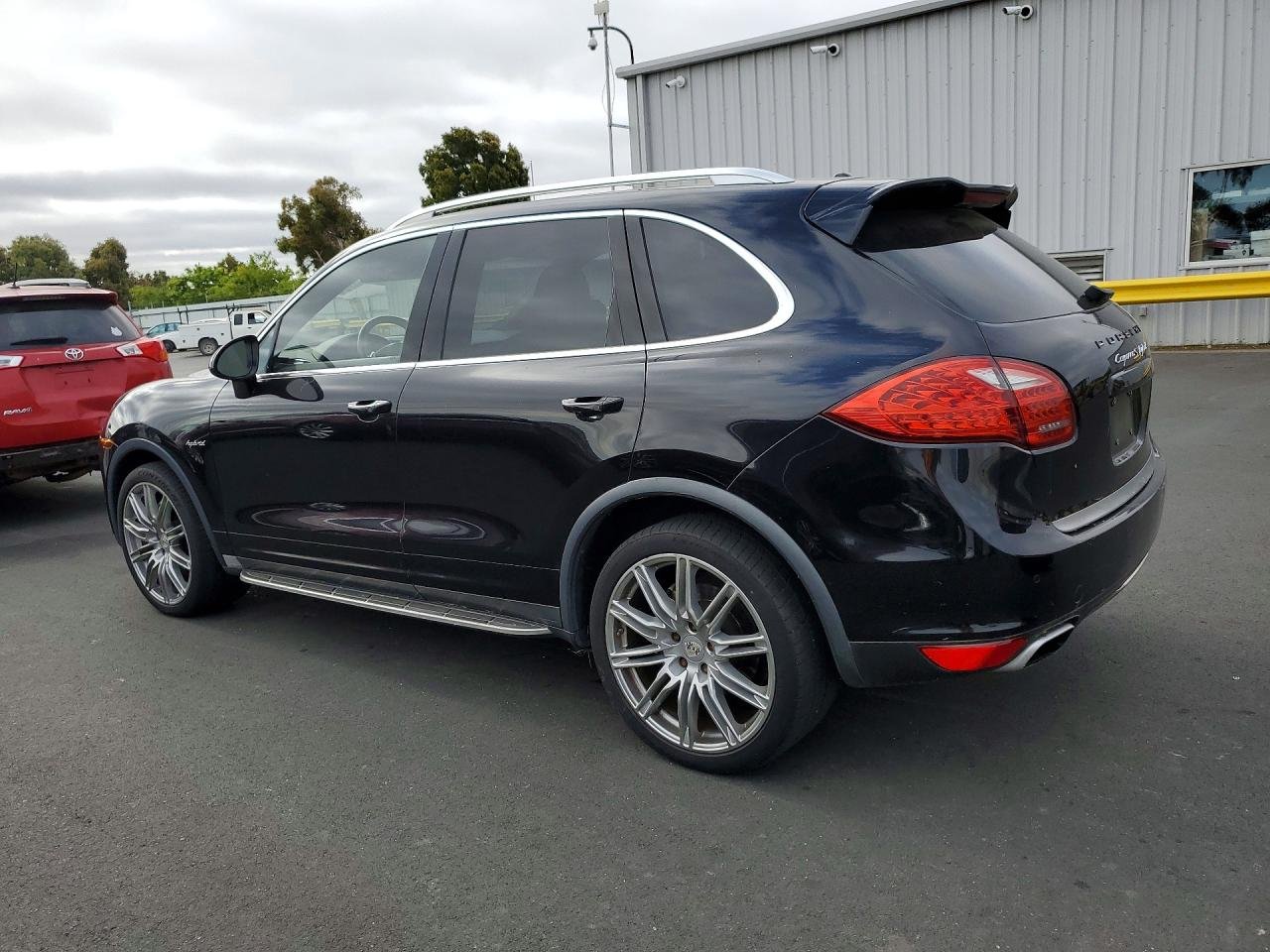 Parting Out- 2011 Porsche Cayenne 92A S Hybrid- 152