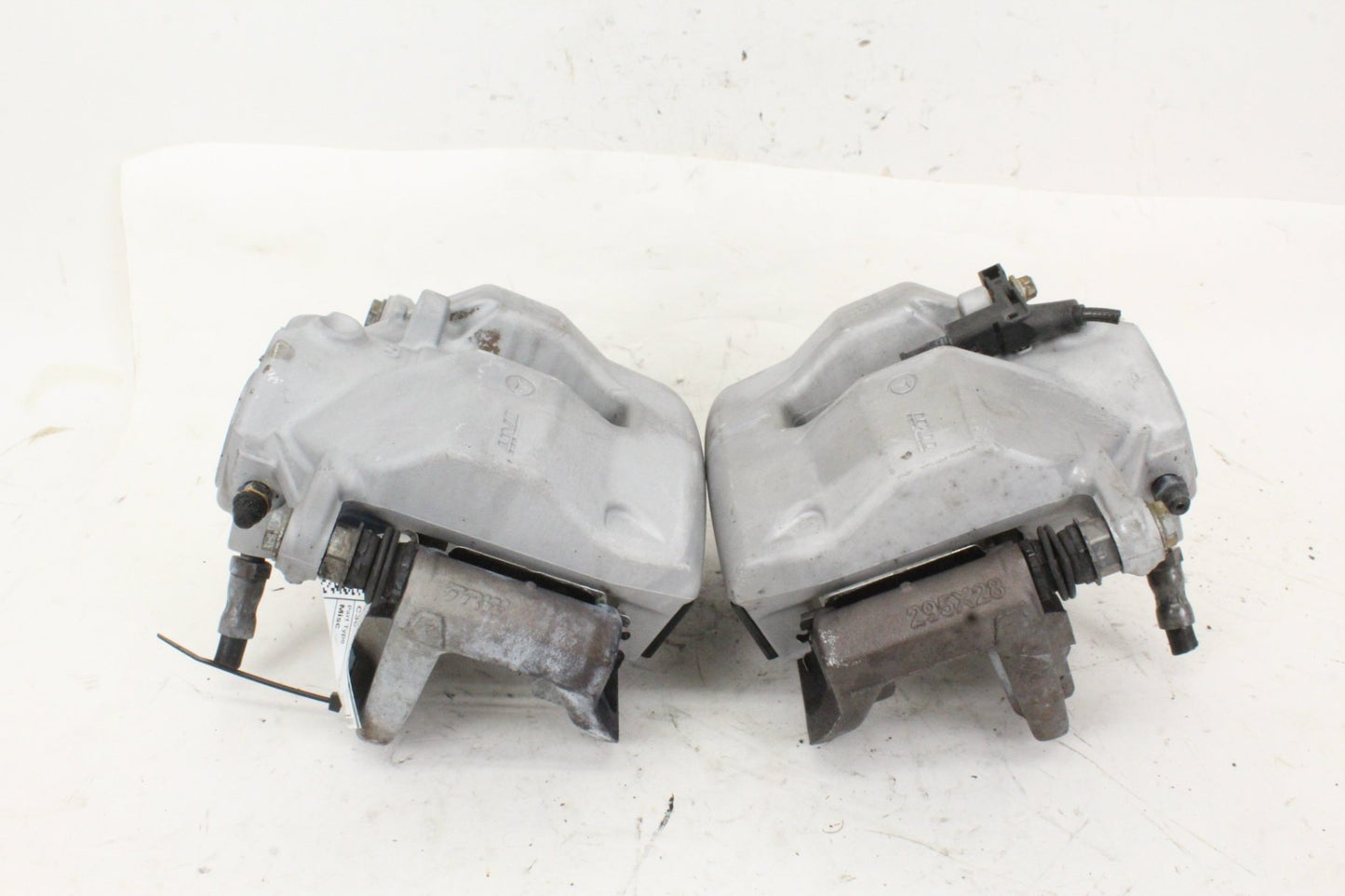 2008-2015 Mercedes-Benz C300 W204 Front Brake Calipers Left and Right Set OEM