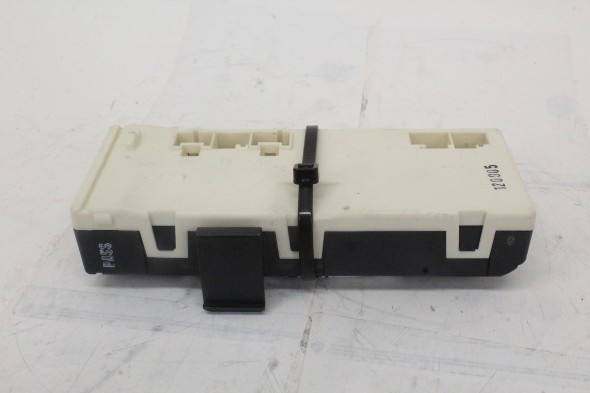 2007-2014 Mercedes-Benz S550 W221 Sedan Trunk Release Remote Open Close Module 2218703995 Genuine