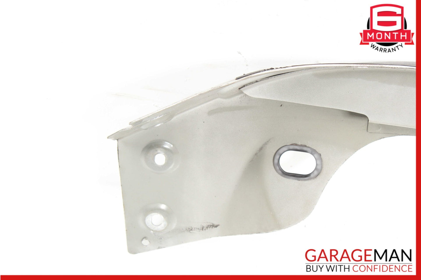 1998-2005 Mercedes-Benz ML350 W163 Radiator Support Bracket 6260546