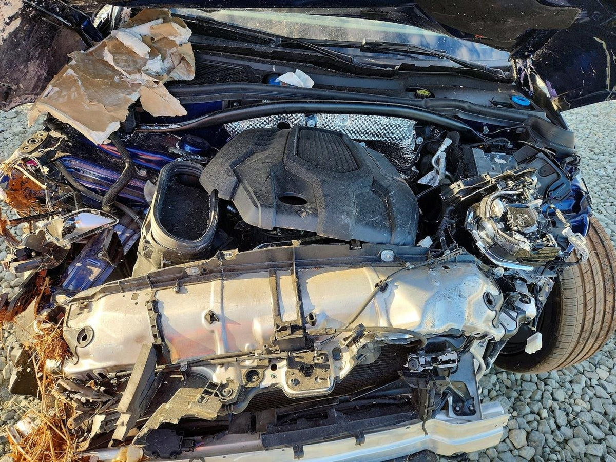 Parting Out- 2023 Porsche Macan 95B- 270