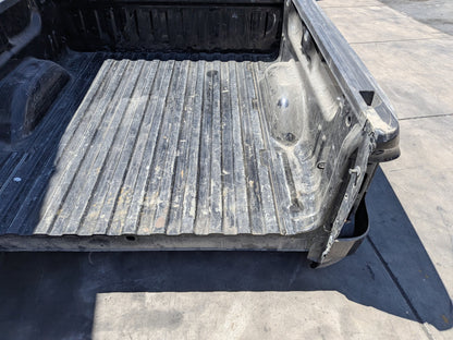 2014-2018 Chevrolet Silverado 1500 4WD 5.3L Crewcab Pickup Bed Box 84290081 OEM