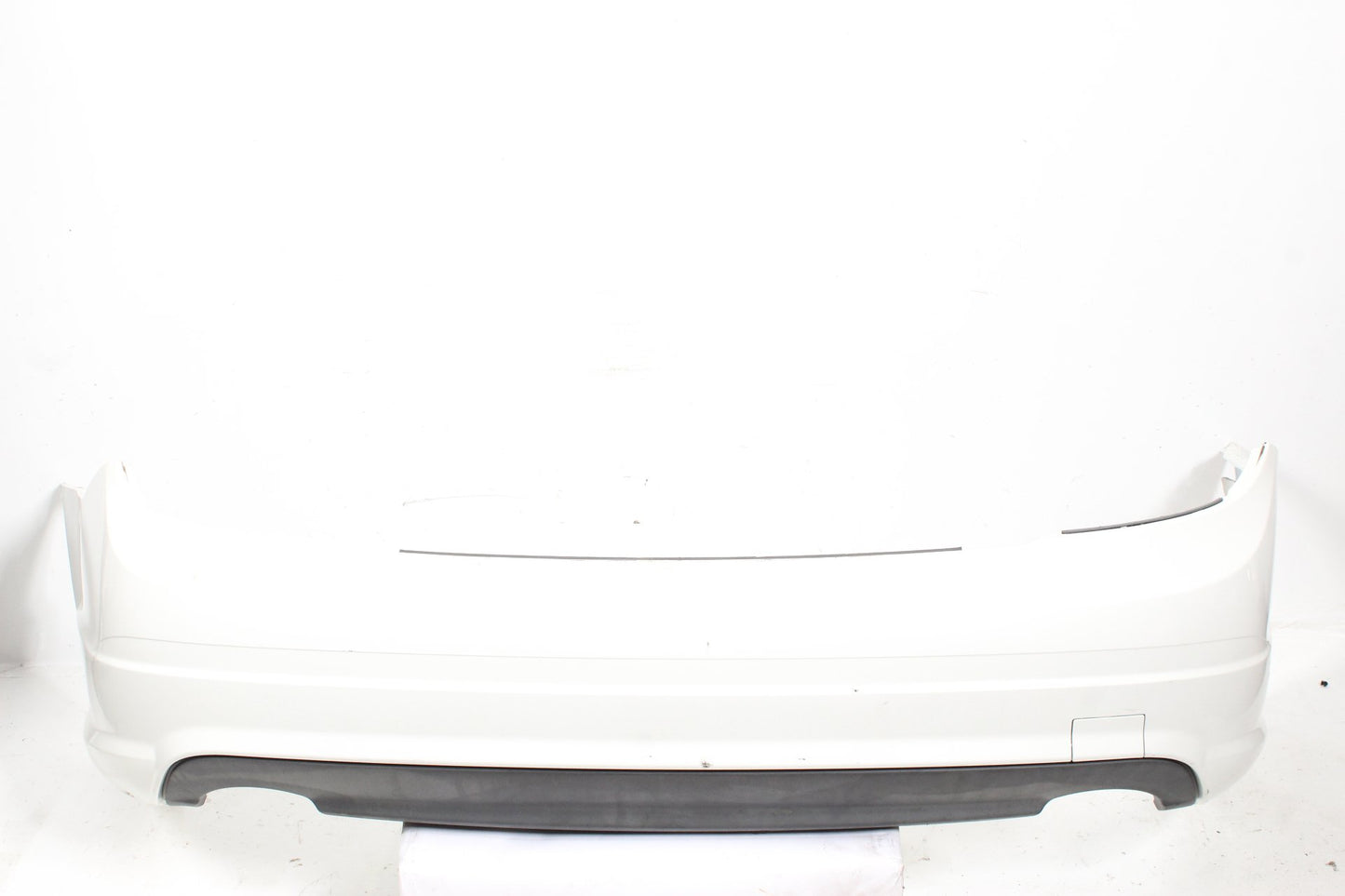 2008-2011 Mercedes-Benz C300 W204 Sedan Rear Bumper Cover 2048852925 OEM