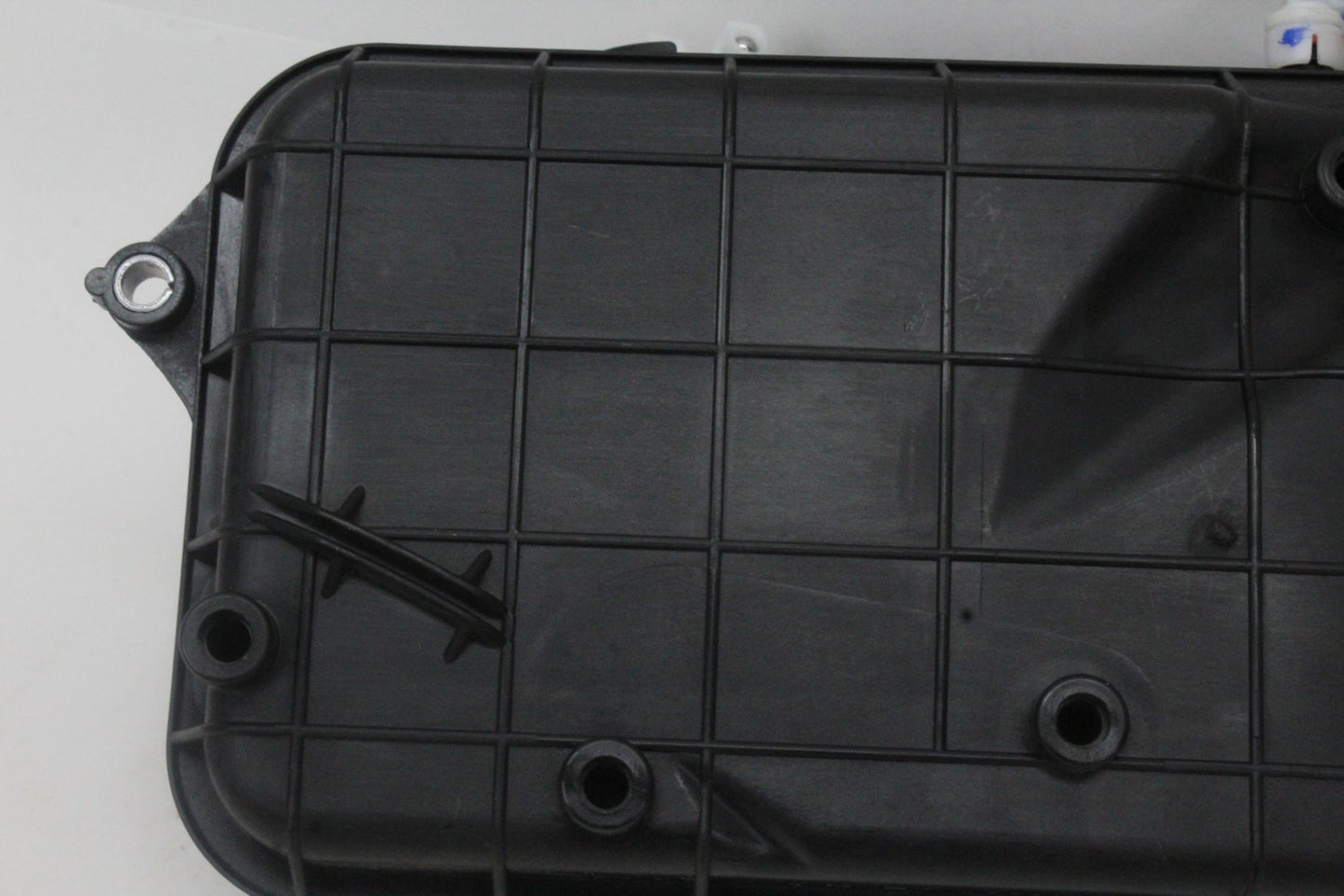 2007-2014 Mercedes-Benz S550 W221 Dynamic Seat Pressure Vacuum Tank Reservoir