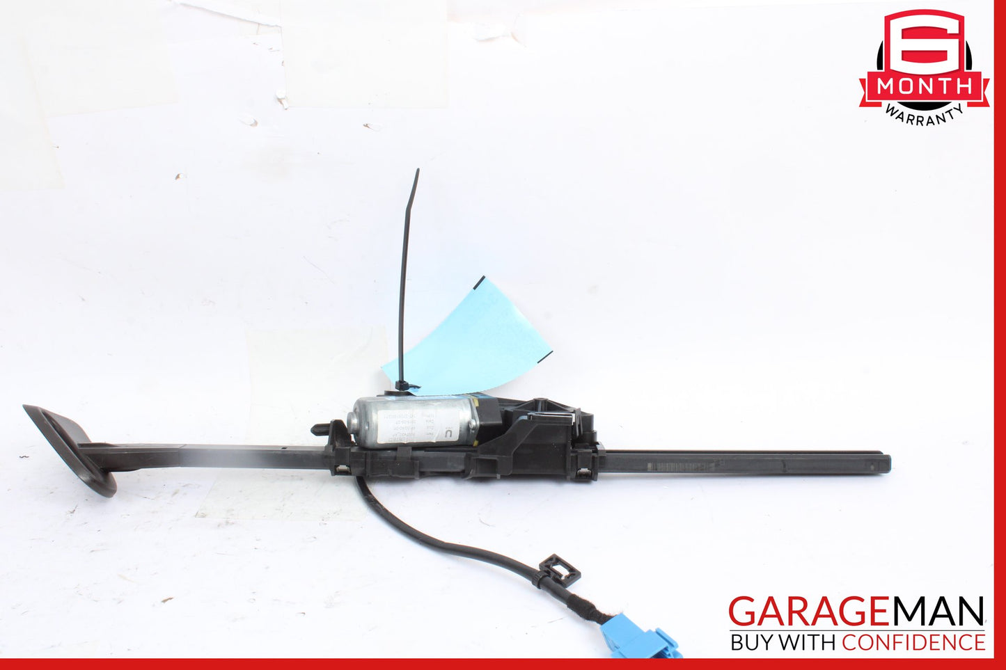 2017-2023 Mercedes W238 E450 Front Right Side Seat Belt Adjuster Feeder OEM