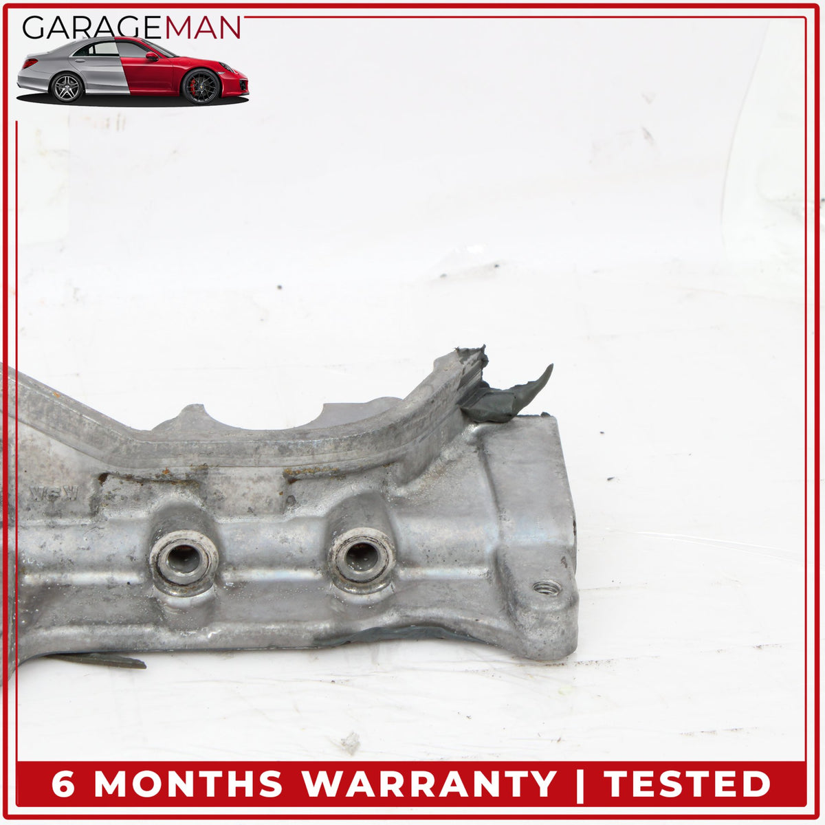 2017-2024 Infiniti Q50 V37 Engine Right Cylinder Head Upper Mount Bracket OEM