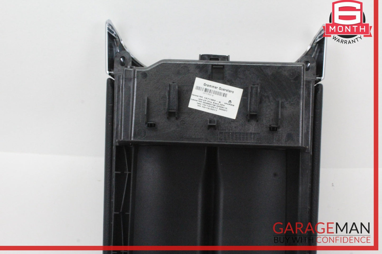 2015-2020 Mercedes-Benz C300 W205 Front Center Console Arm Rest Armrest OEM