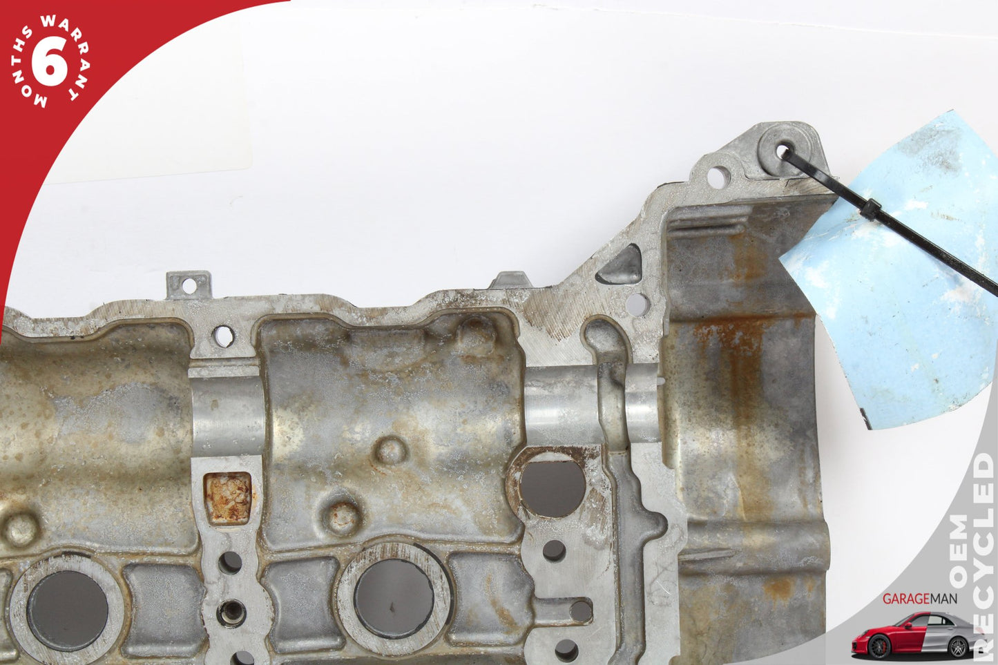 2005-2013 Mercedes W204 C300 Left Side Cylinder Head Valve Cover 2720161205 OEM