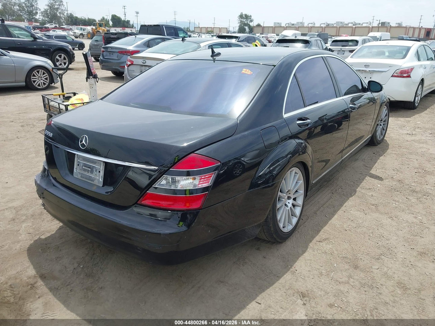Parting Out- Mercedes-Benz S550 S-Class W221- 98