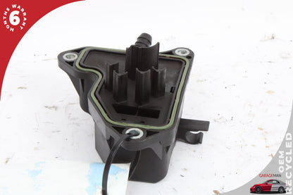 06-15 Mercedes-Benz C300 w204 Sedan Engine Oil Separator Cover 2720160134