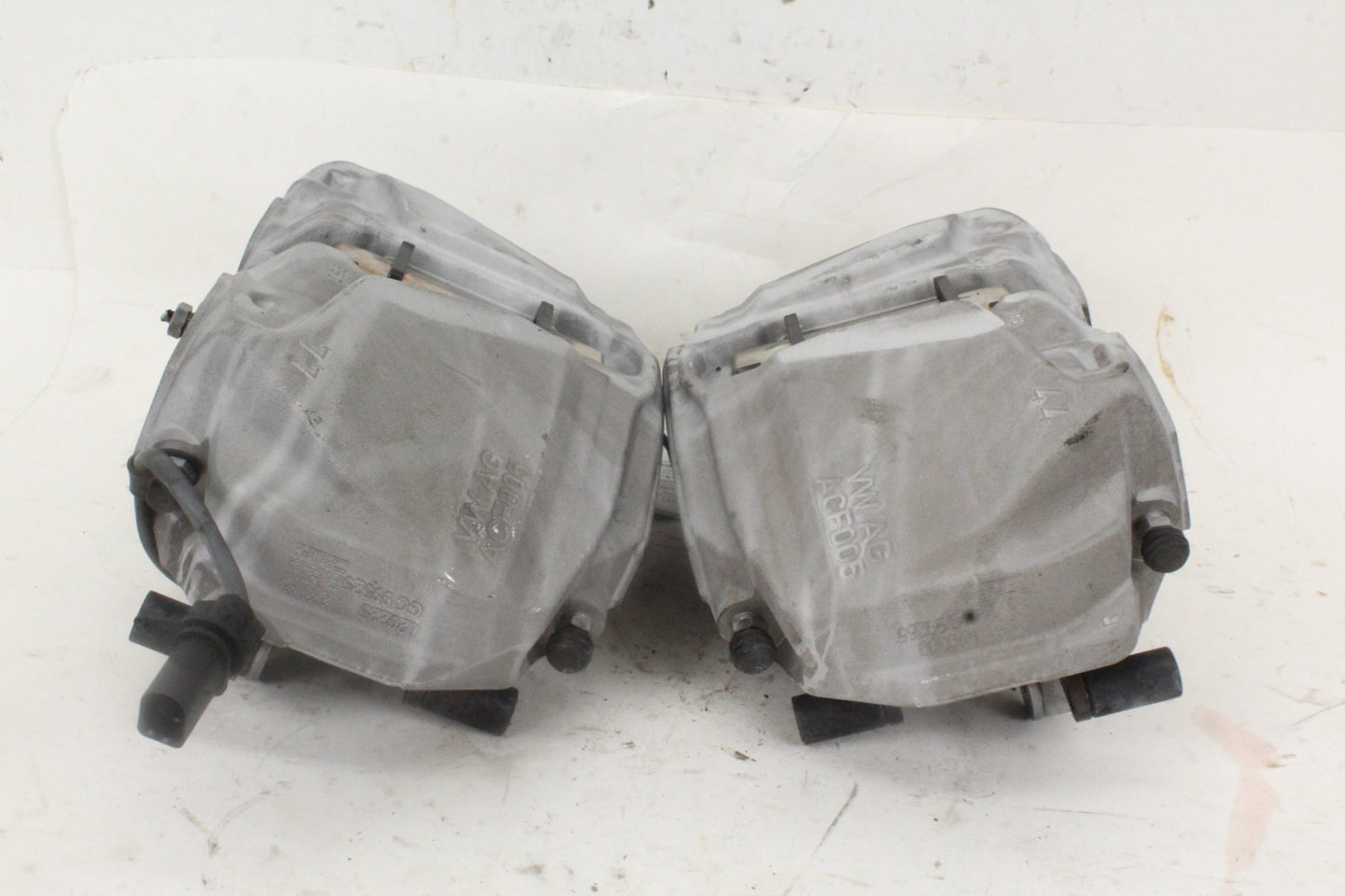 2017-2024 Audi A4 B9 Front Left and Right Side Brake Caliper Set 8W06CD OEM