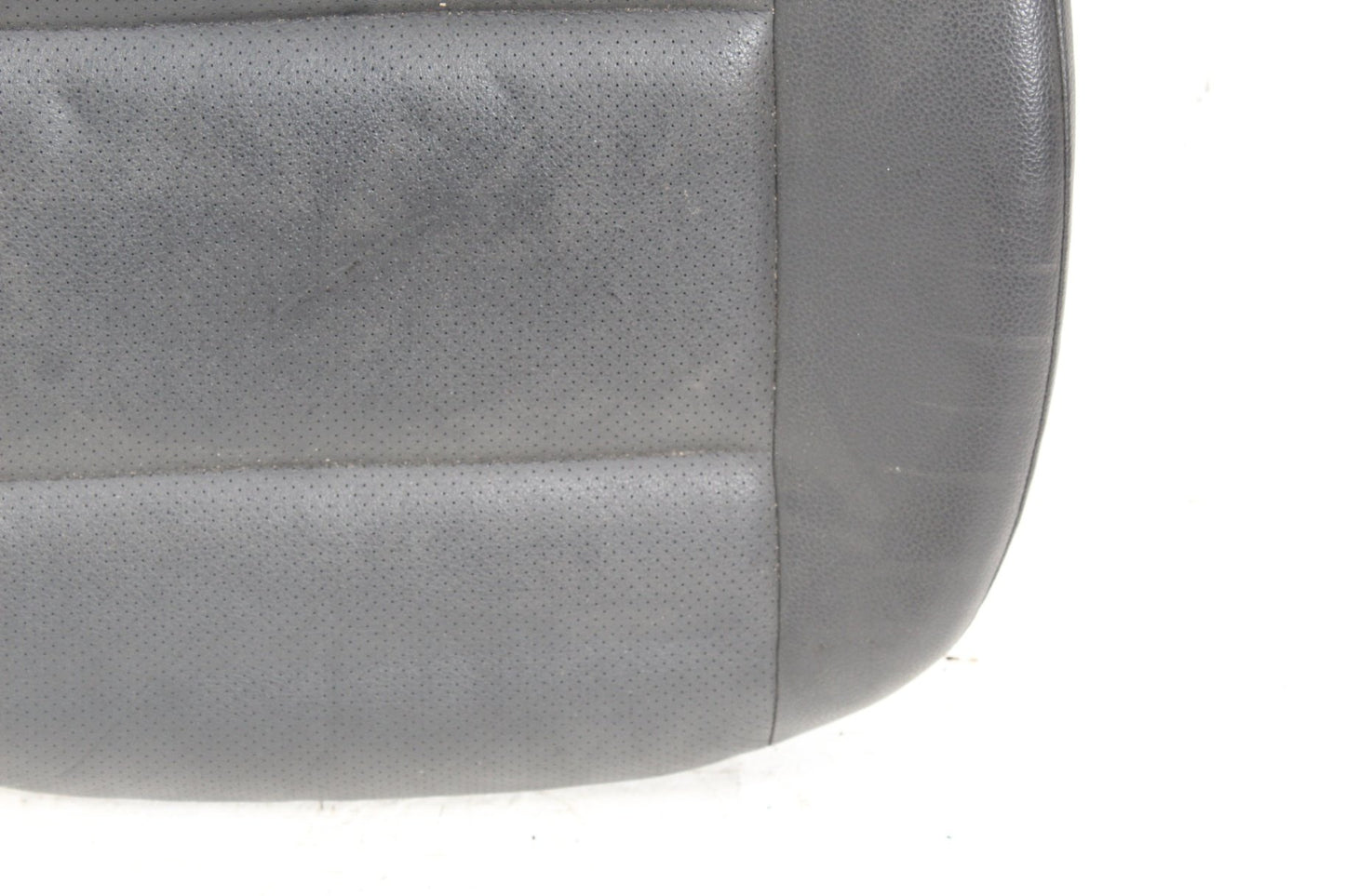 2005-2007 Mercedes-Benz C230 W203 Front Right Lower Seat Cushion 2038208585