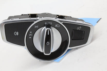 2015-2020 Mercedes-Benz C300 W205 Headlight Switch Control 2059056500 OEM